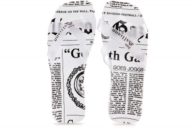 Пляжная обувь John Galliano 569-13 унисекс (белый) Пляжная обувь John Galliano 569-13 унисекс (белый)